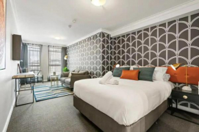 KOZYGURU HAYMARKET MODERN City STUDIO NHA653-1015 Sydney